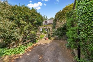 The Gogs, Little Green Bloxham